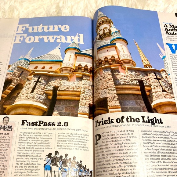 LOS ANGELES MAGAZINE DISNEYLAND THE ULTIMATE GUIDE November 2017 GUC - Picture 7 of 8